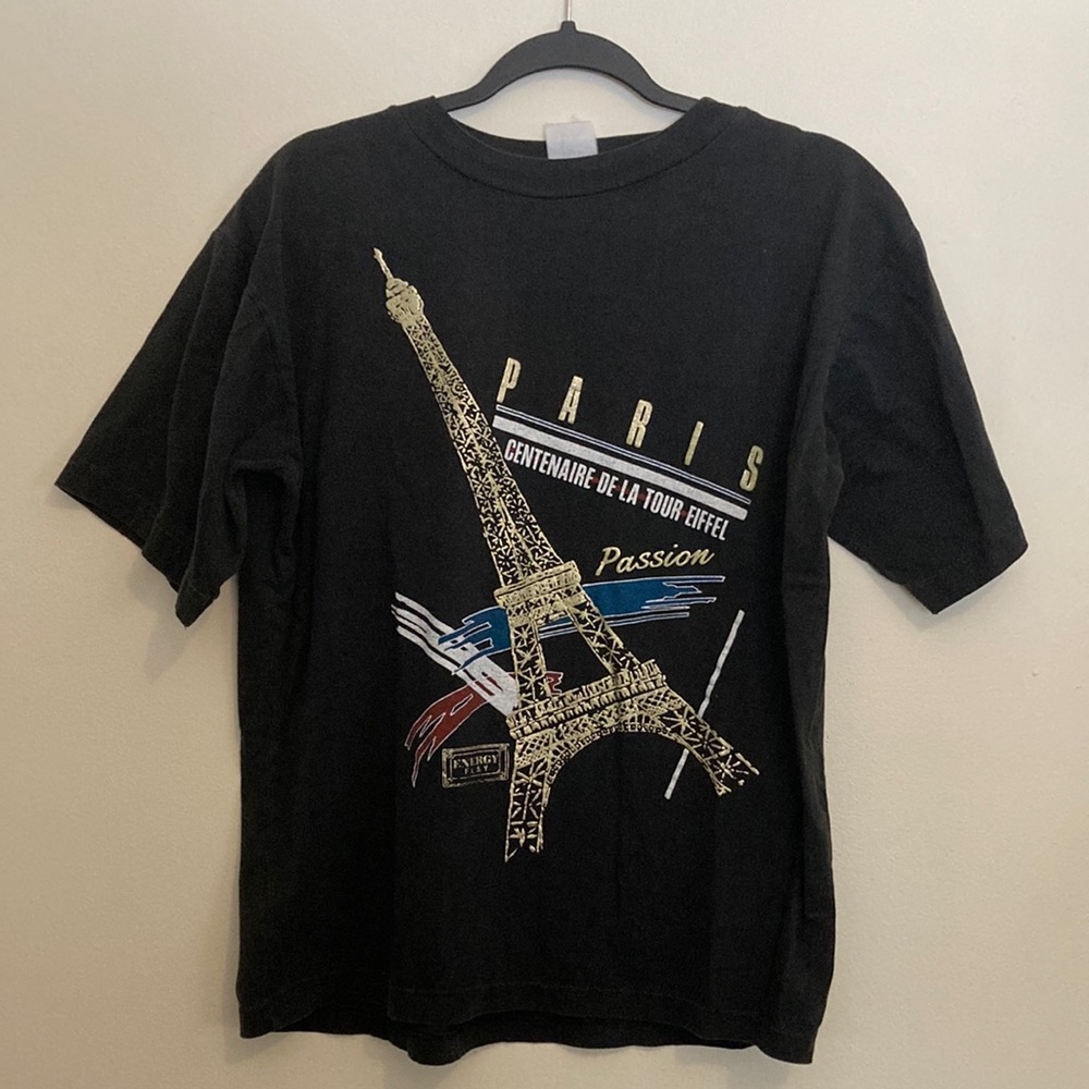Paris Eiffel Tower Graphic T-Shirt Vintage Europe France Shirt Top Tee Medium